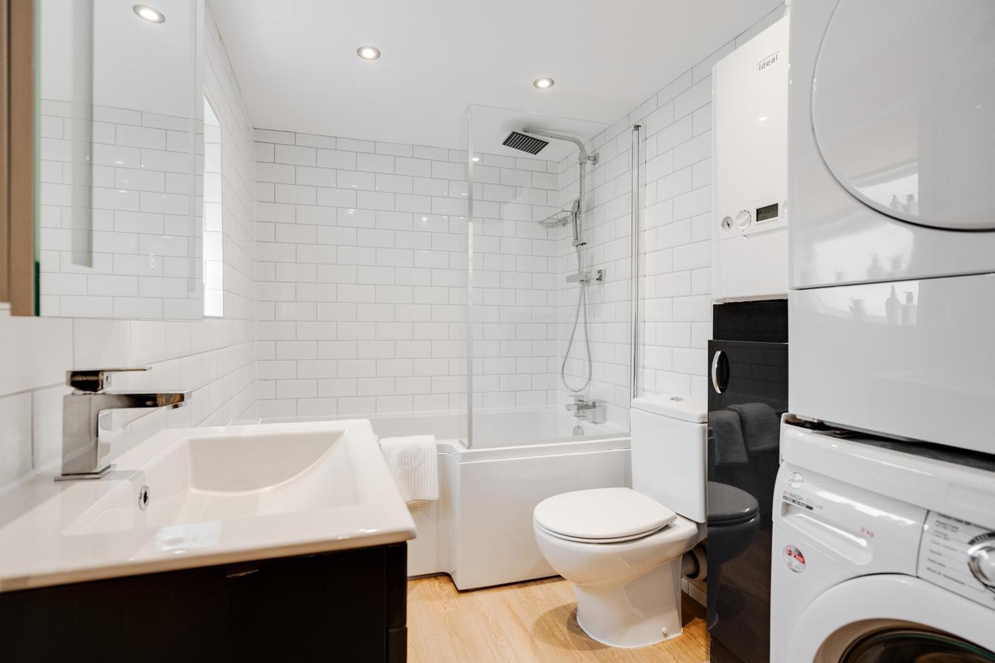Buxton Apartment - 1 Bed, Free Parking, Wi-Fi Hazel Grove Exterior foto